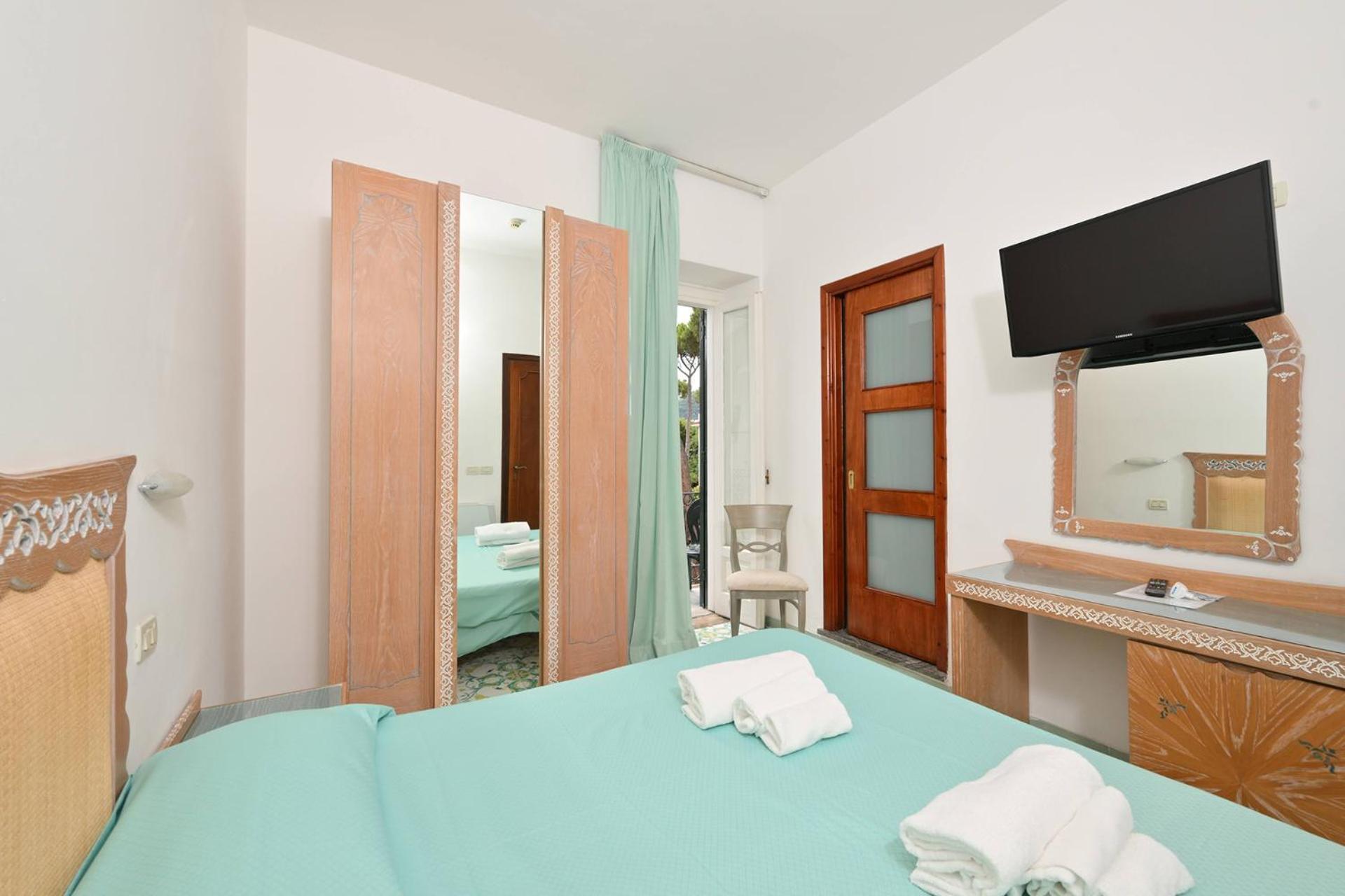 Av Isola Verde Hotel Thermal Spa Ischia Esterno foto